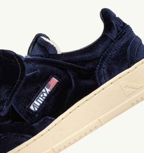 AUTRY MEDALIST VELVET