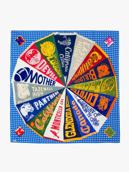 MOTHER THE SCARF IT UP