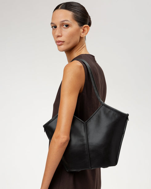 HEREU CALELLA S SHOULDER