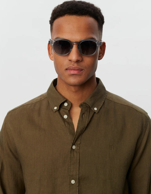 LES DEUX SKYLER SUNGLASSES