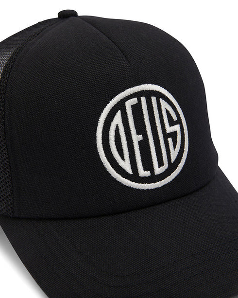 DEUS EX MACHINA PILLL TRUCKER