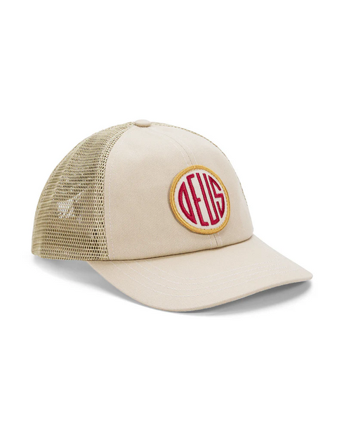 DEUS EX MACHINA PILL TRUCKER