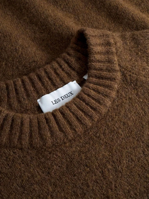 LES DEUX GILBERT CREWNECK KNIT
