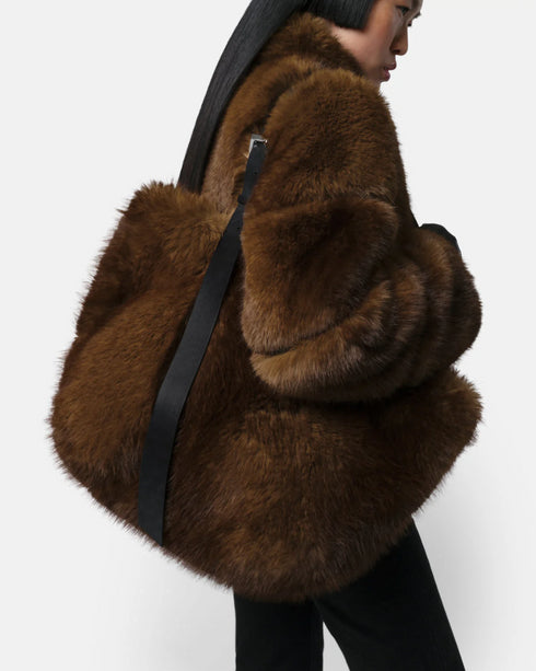 APPARIS ESTI MINK TOTE