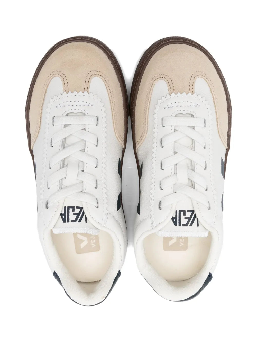 VEJA SMALL VOLLEY