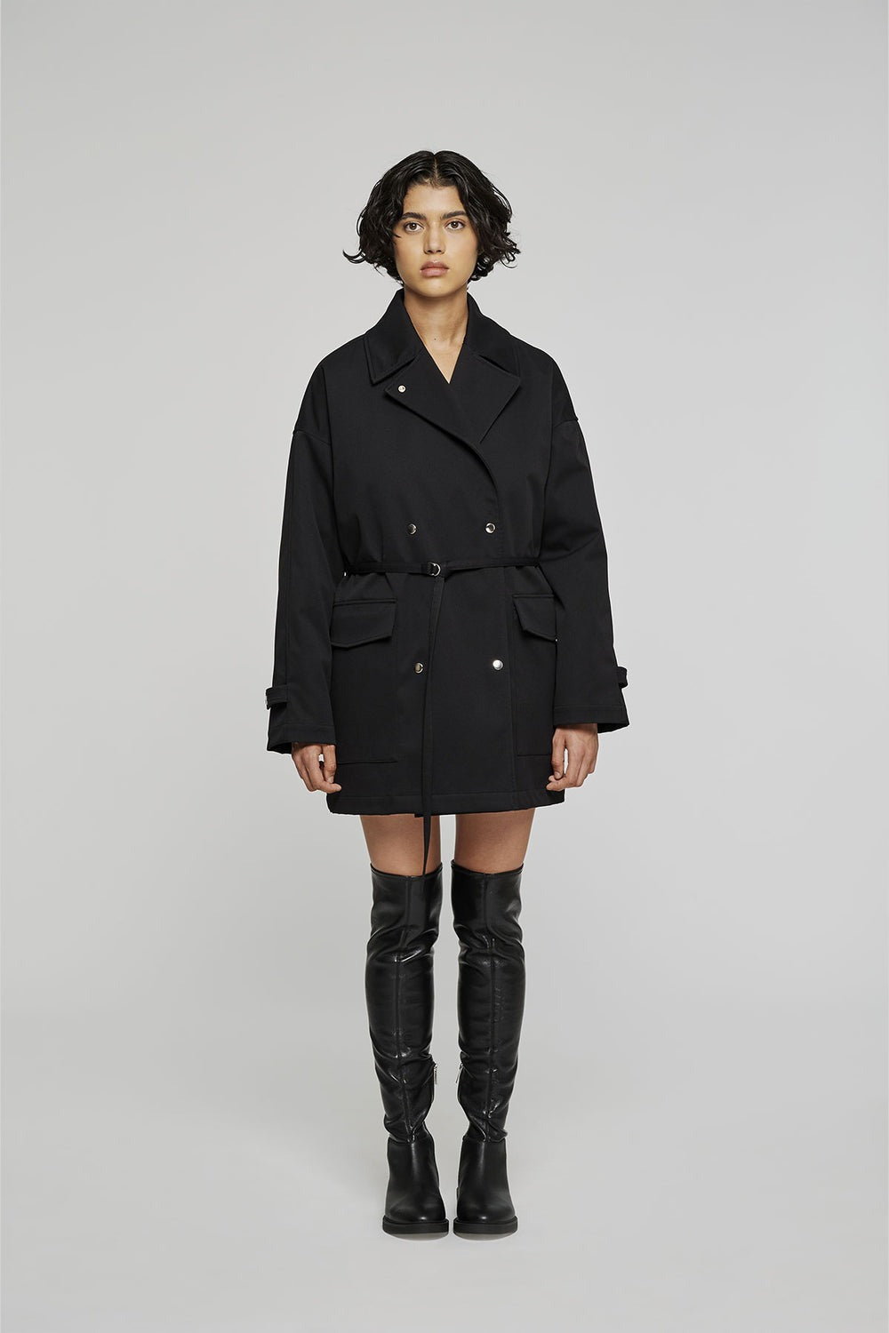 OOF WEAR SHORT TRENCH