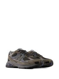 NEW BALANCE 2010
