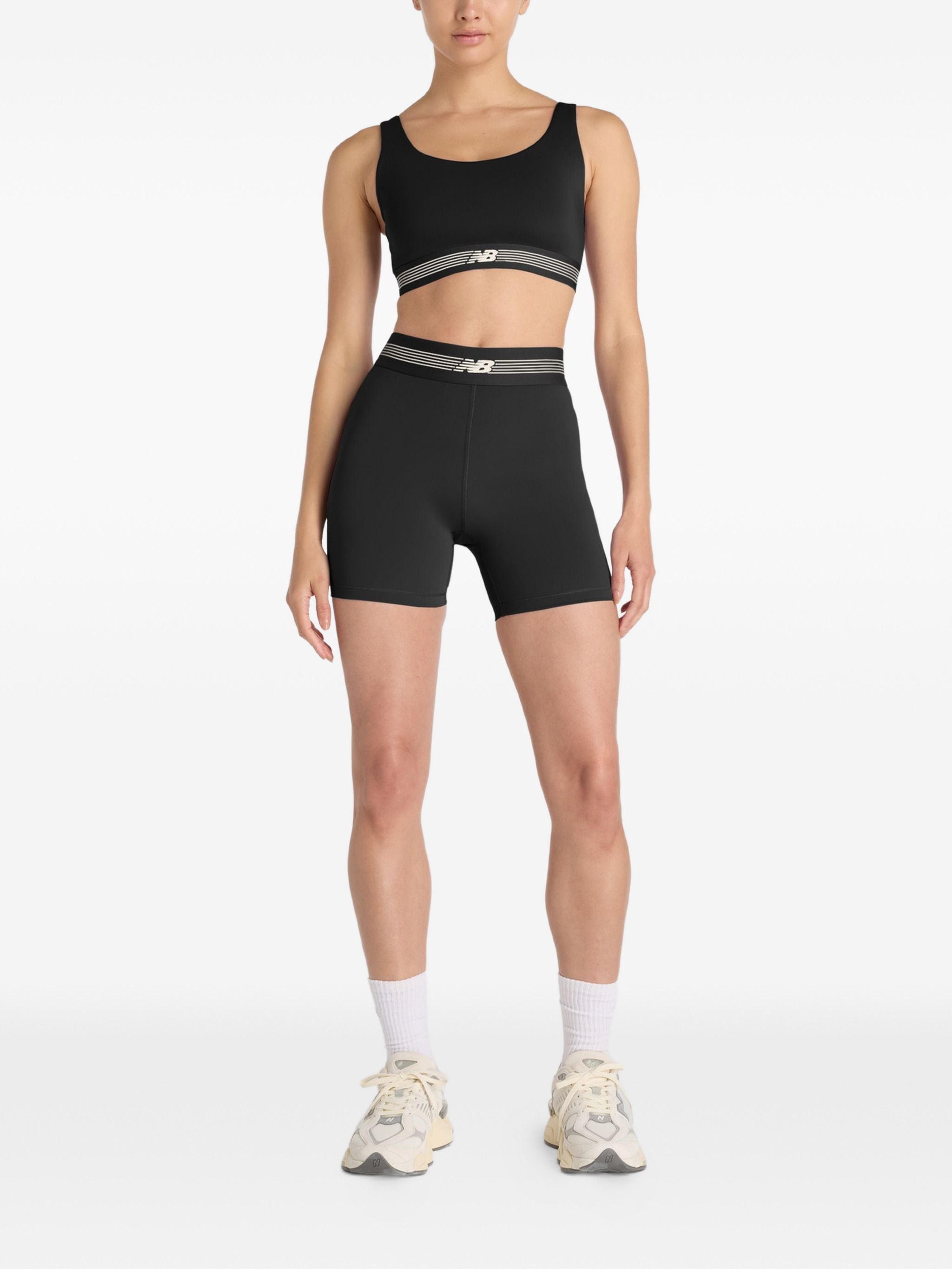 NEW BALANCE AC FITTED SHORT