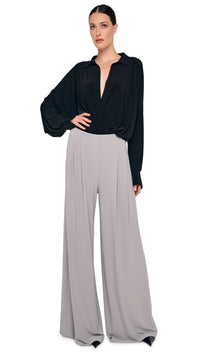 NORMA KAMALI MENS PLEAT PANT