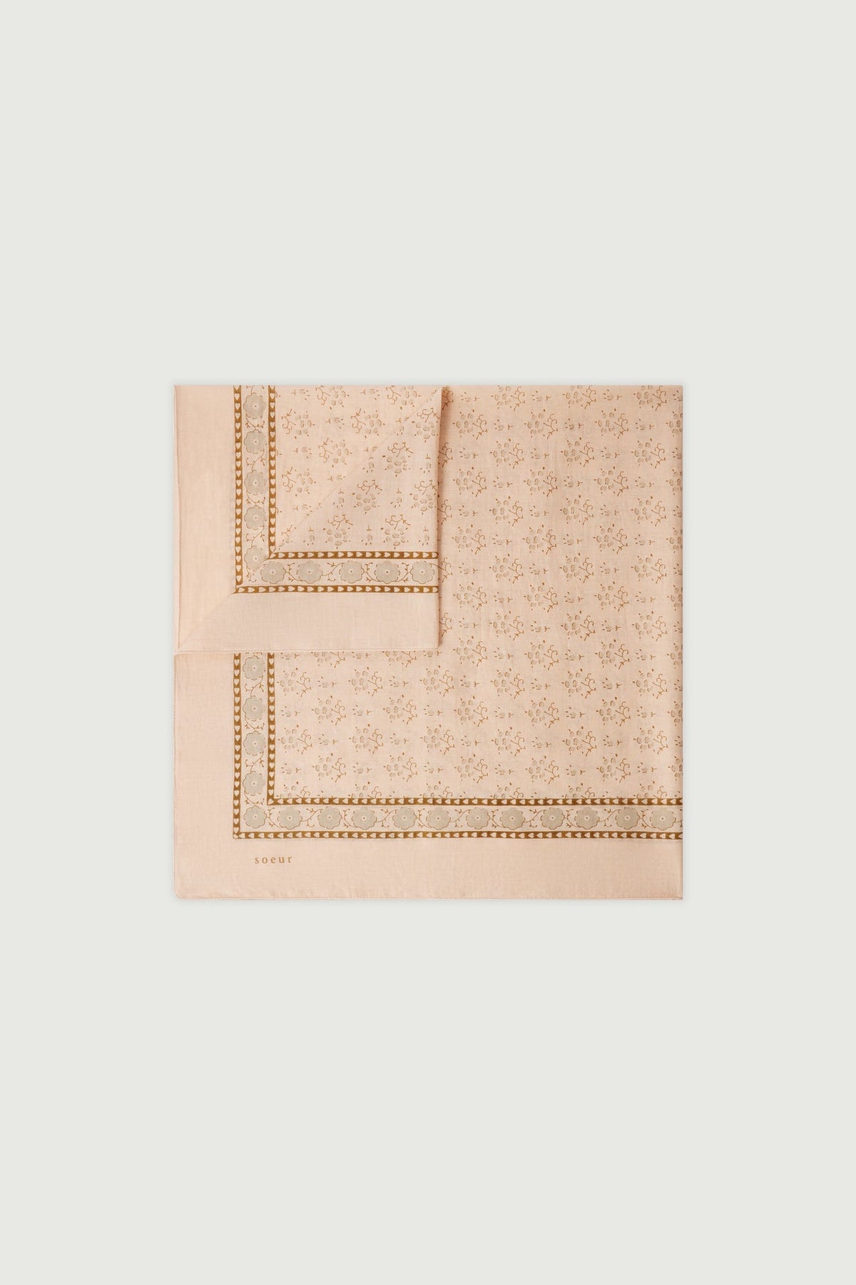 SOEUR FOULARD