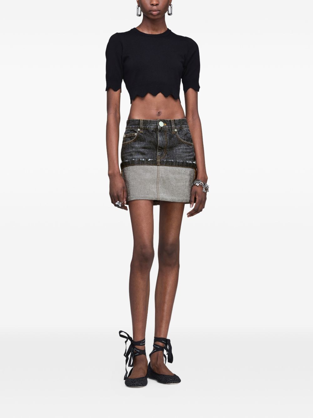 MARC JACOBS SCALLOP DAISY CROP SWEATER