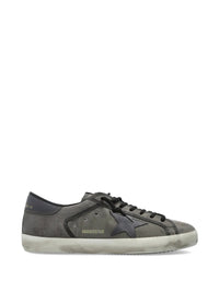 GOLDEN GOOSE SUPER STAR