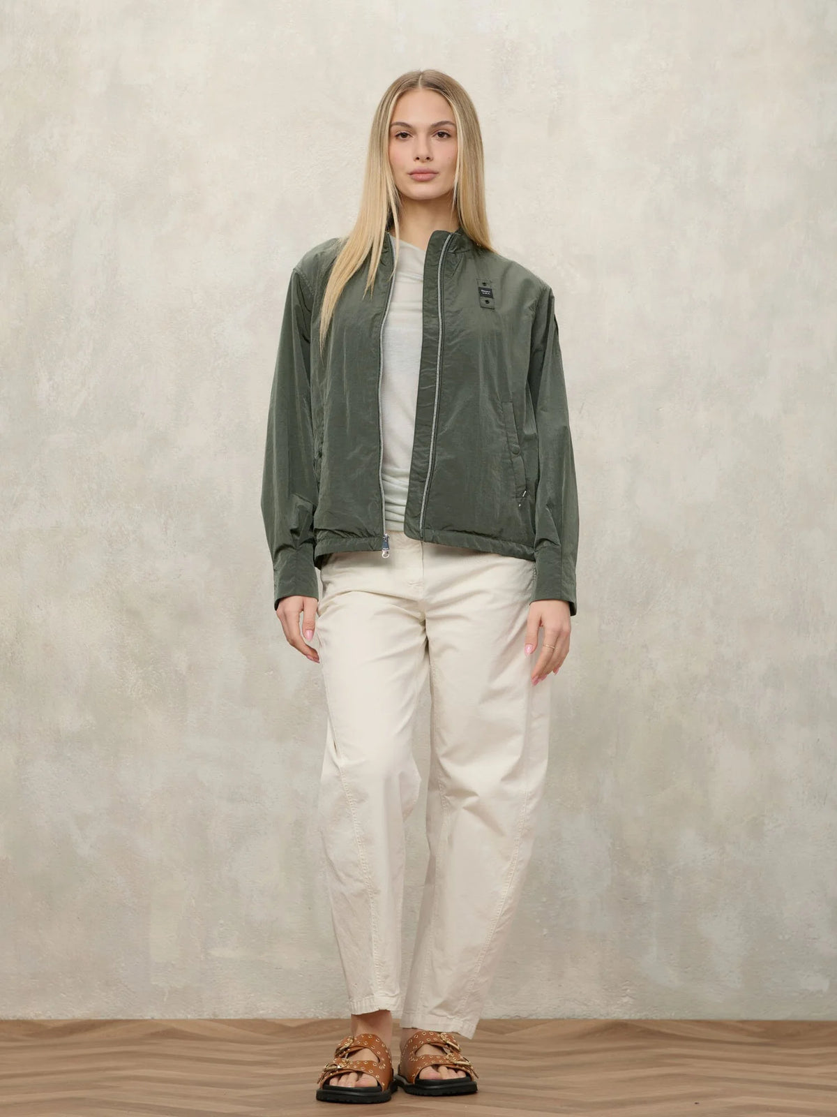 BLAUER ELIZABETH