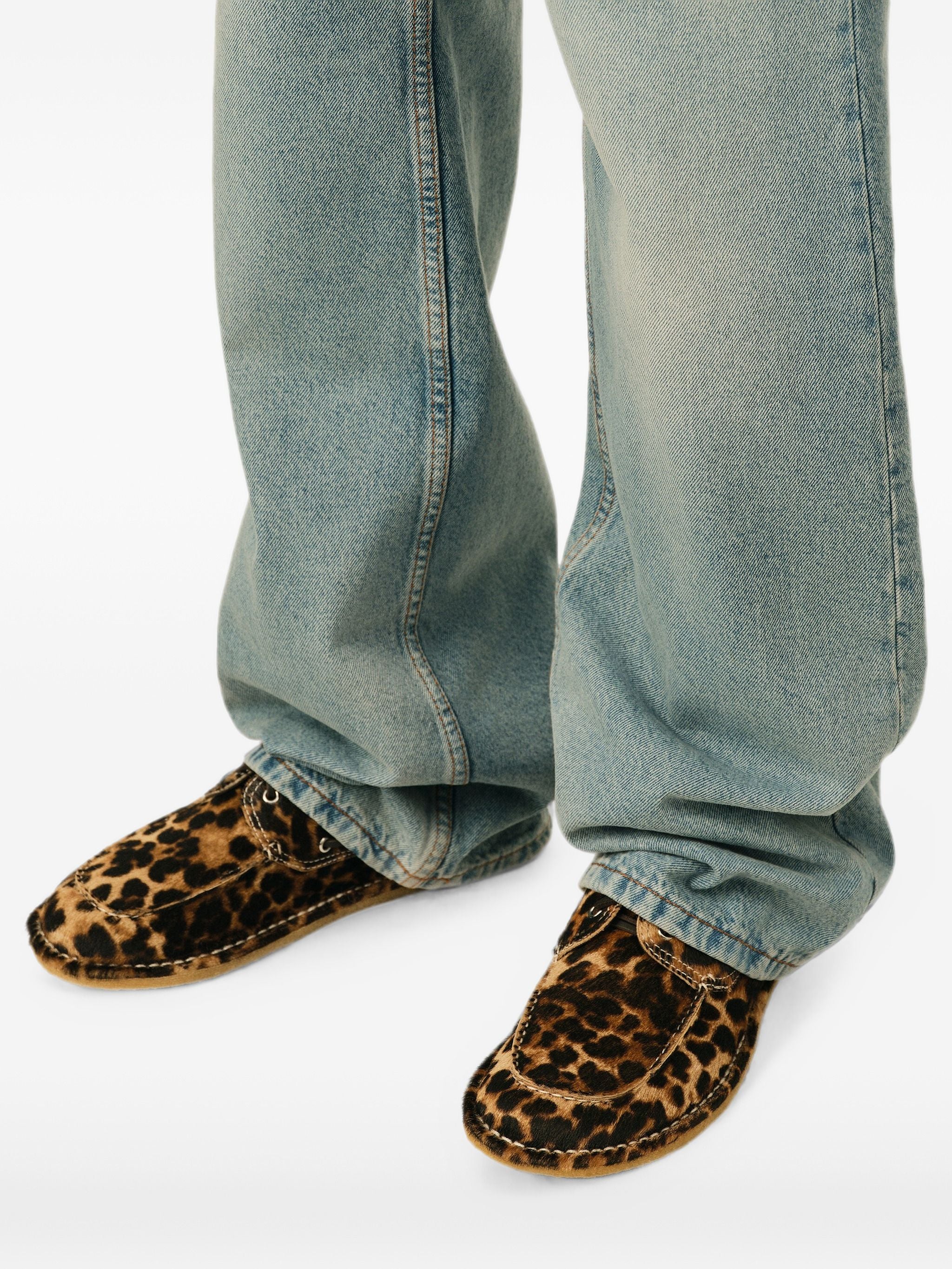 AMI PARIS LEOPARD PRINT BOAT SHOES