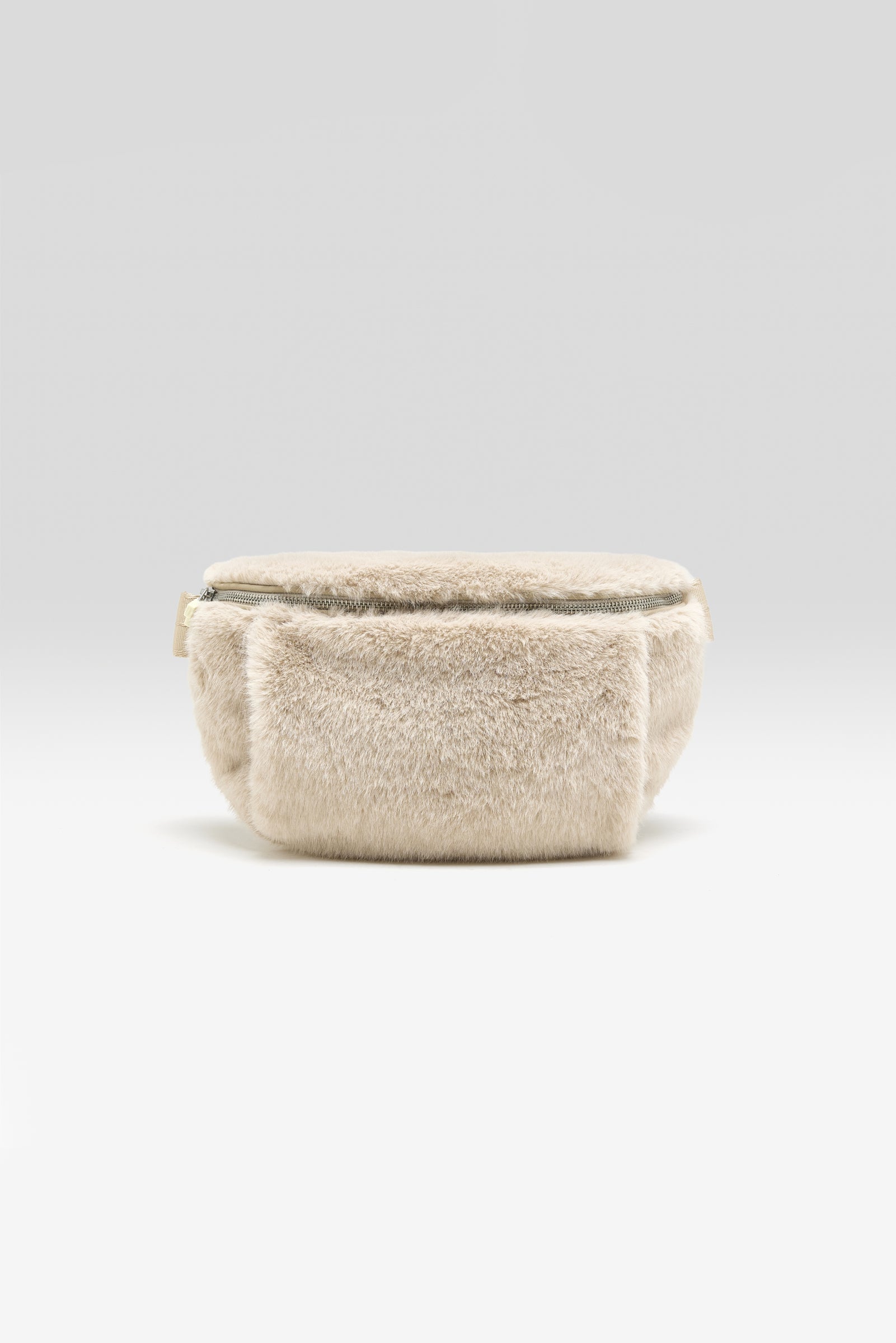 BELLEROSE HOSWEL