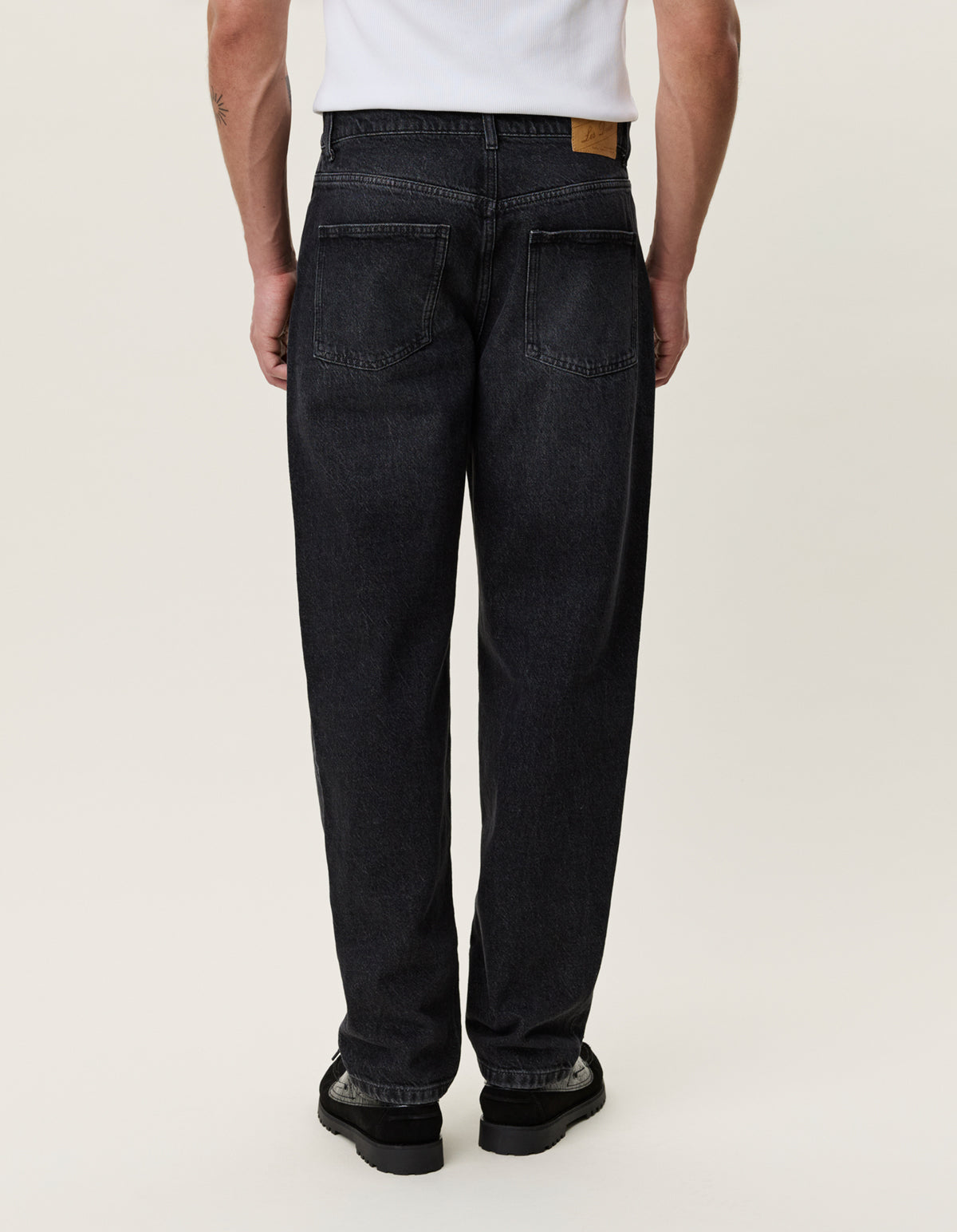 LES DEUX RYDER WASHED JEANS