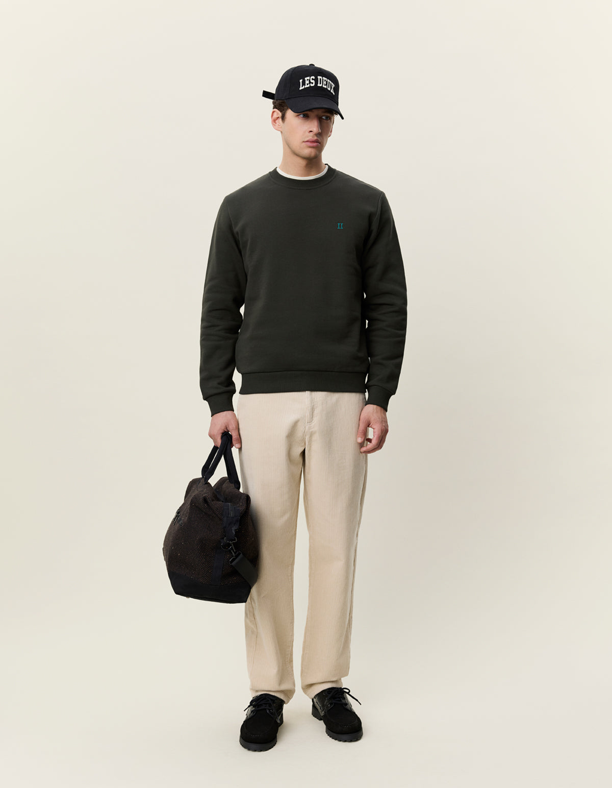 LES DEUX CORE SEASONAL SWEATSHIRT