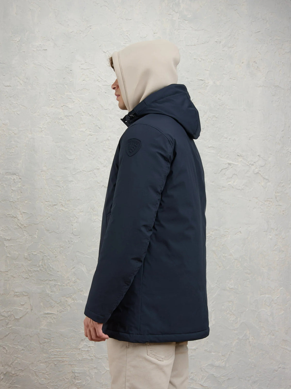 BLAUER CHESTER