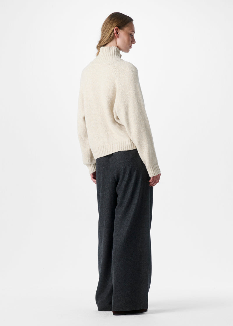 ZENGGI ROLL NECK SWEATER