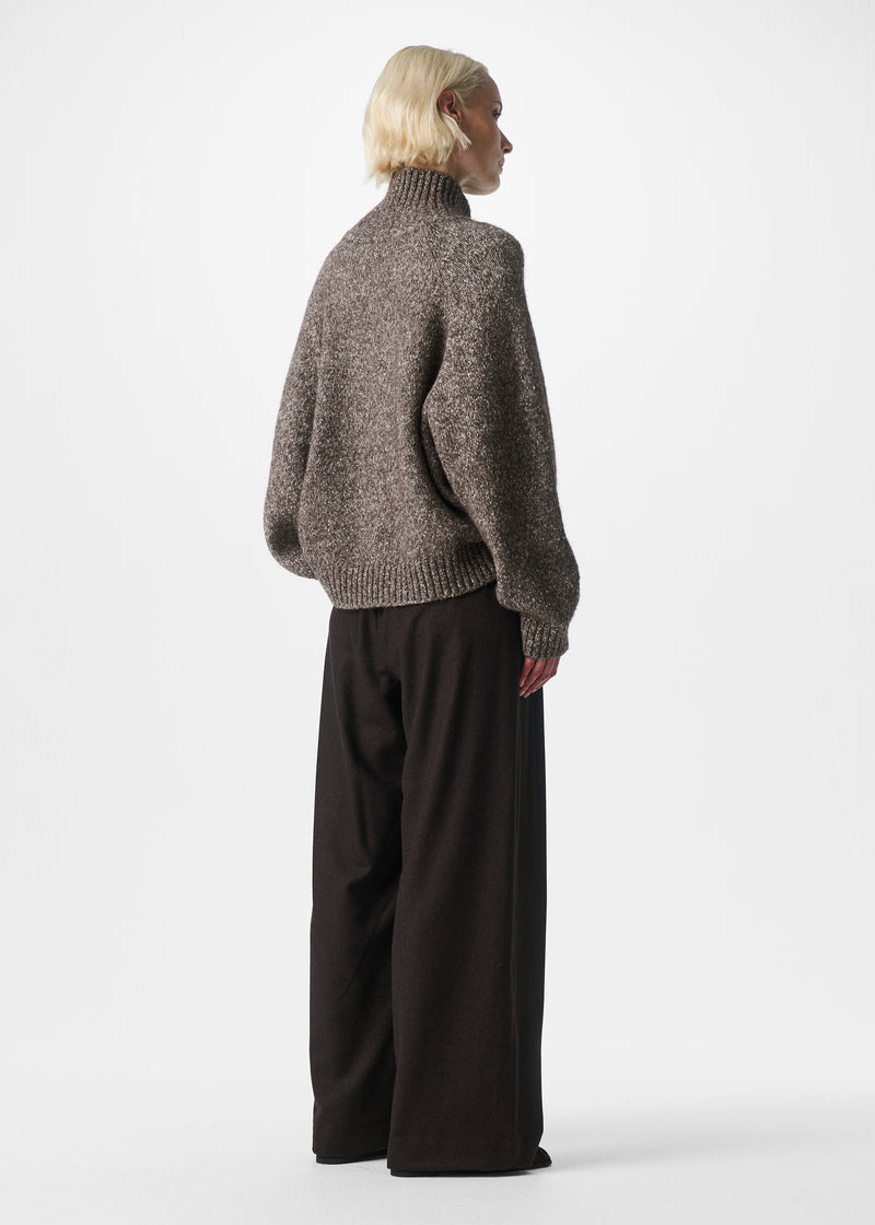 ZENGGI ROLL NECK SWEATE