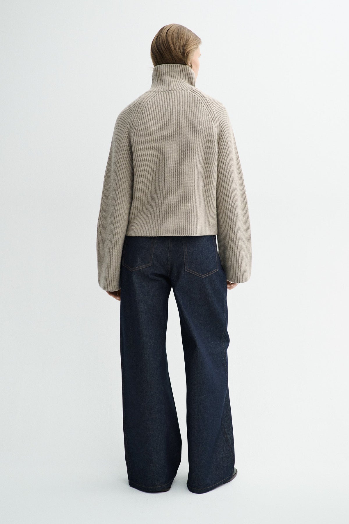 MKDT STUDIO KORNELLE MERINO