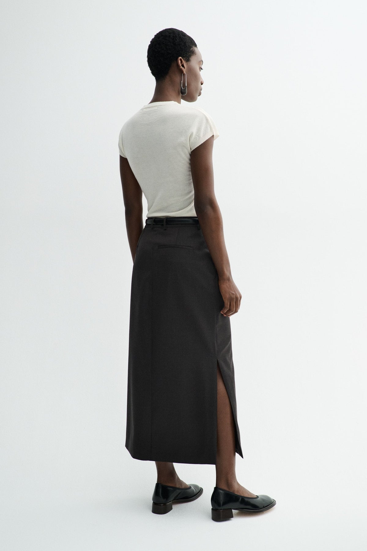 MKDT STUDIO NUNA LIGHT WEIGHT WOOL