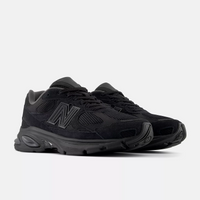 NEW BALANCE 2010