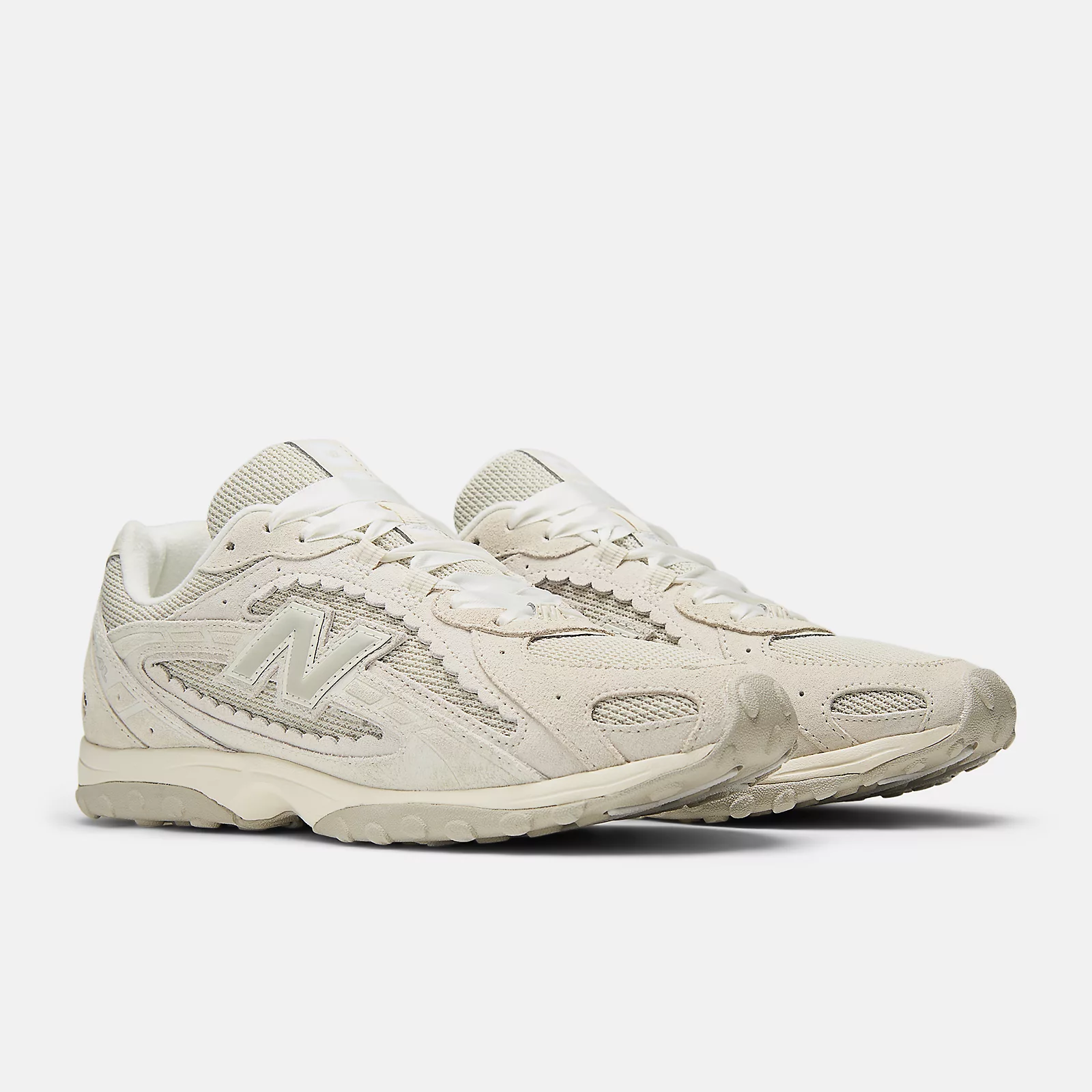 NEW BALANCE 204