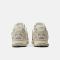 NEW BALANCE 204