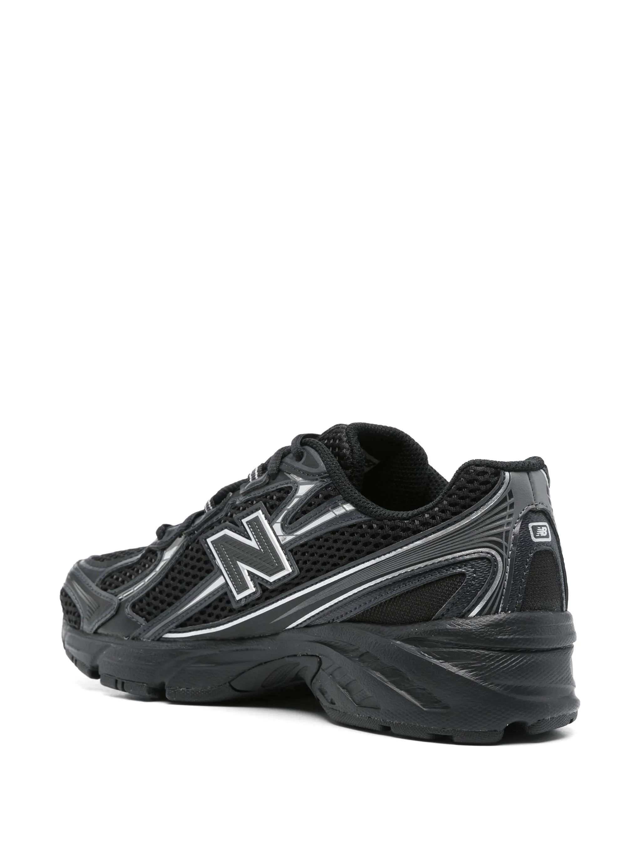 NEW BALANCE 740