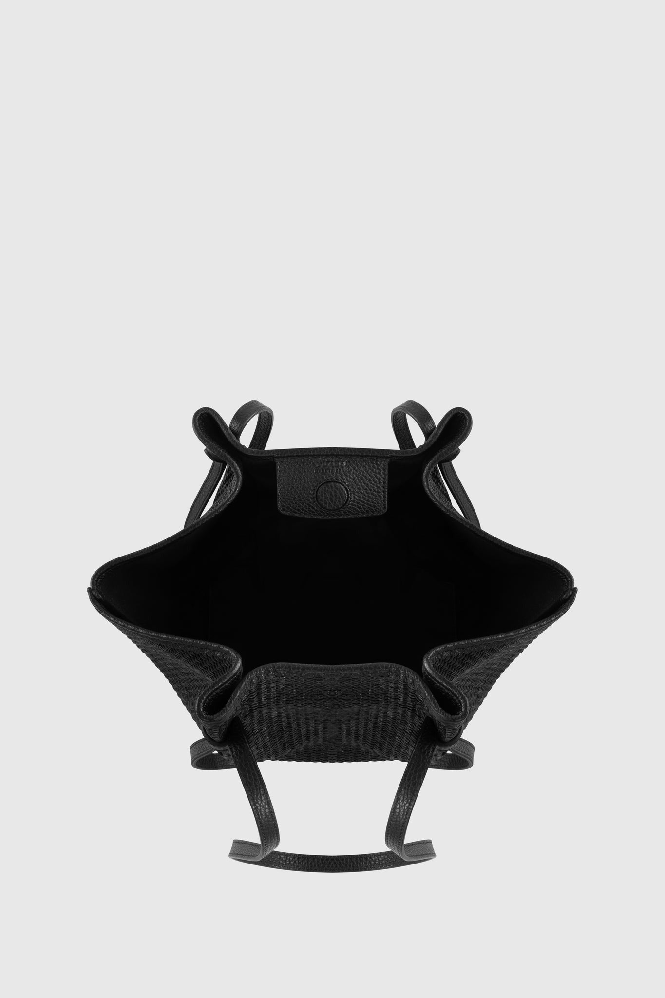 YUZEFI MOCHI RAFFIA