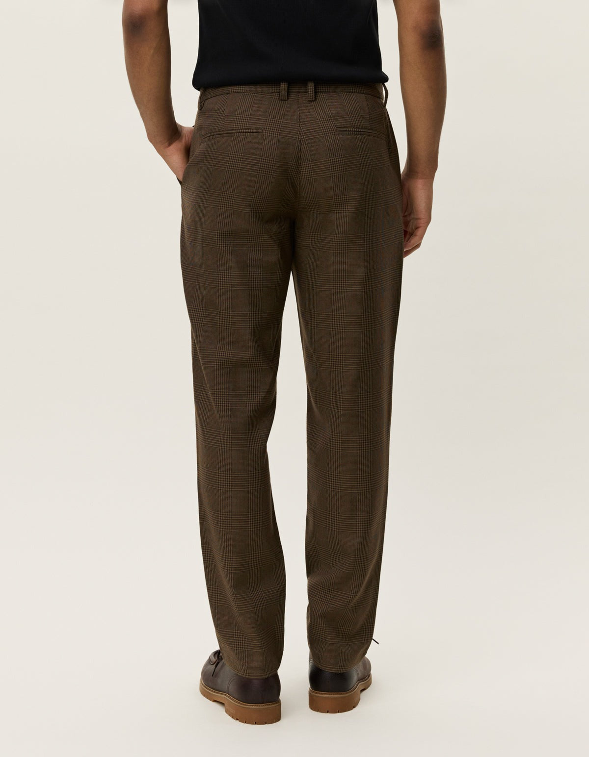 LES DEUX COMO REG HOUNDSTOOTH SUIT PANT