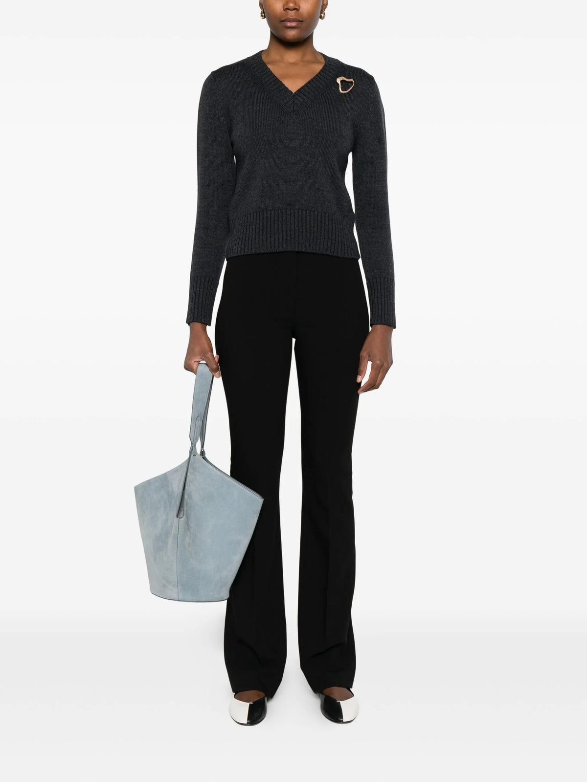 ALPHA STUDIO V NECK SWEATER
