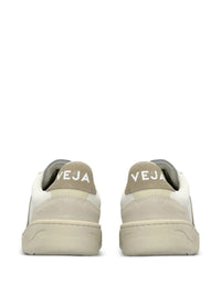 VEJA V-90