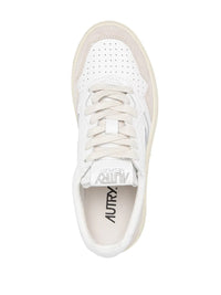 AUTRY MEDALIST
