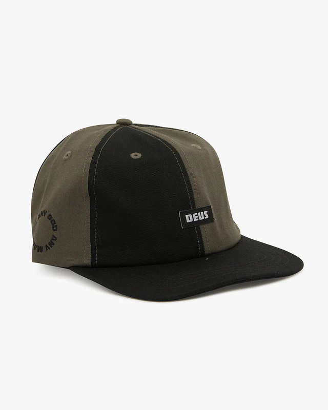 DEUS EX MACHINA RASKOL CAP