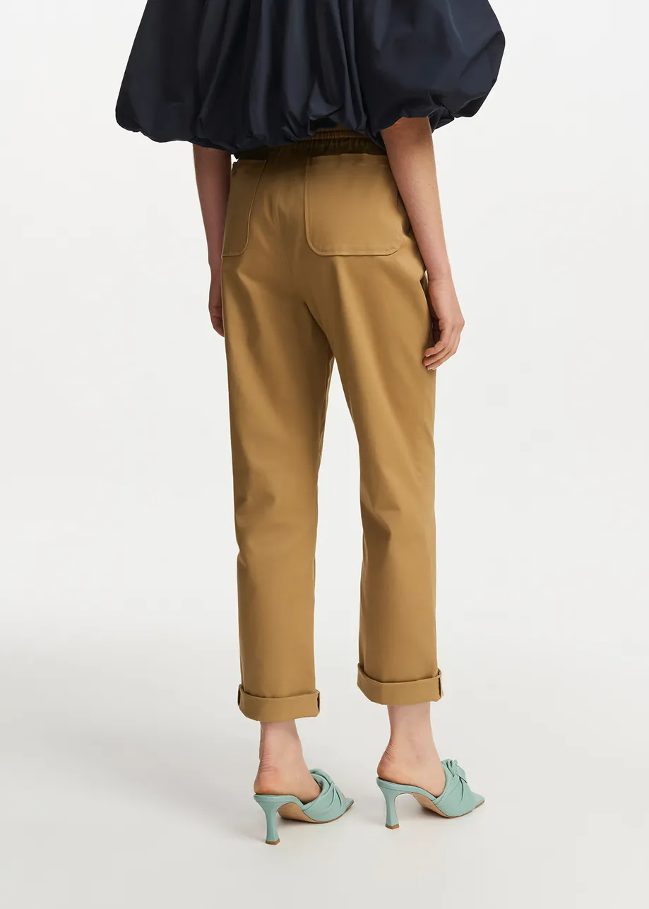ESSENTIEL ANTWERP FOMO