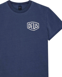 DEUS EX MACHINA SHIELD GARMENT DYED TEE