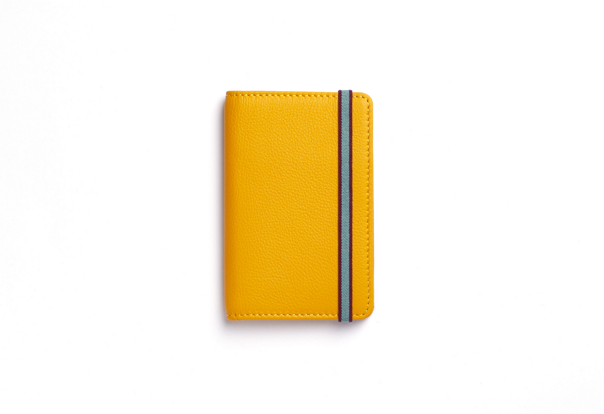 CARRE ROYAL CARDHOLDER