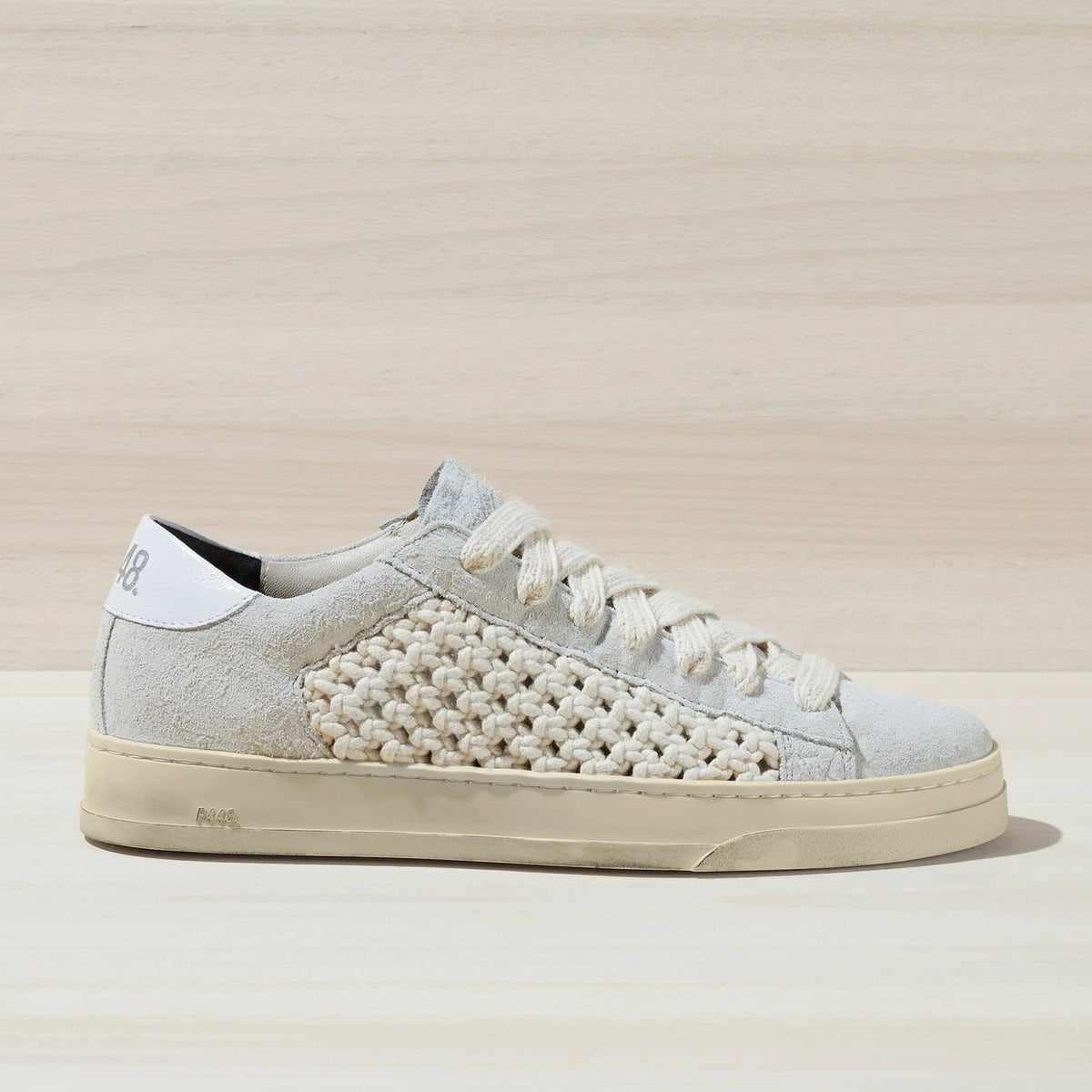 P448 JACK MACRAME