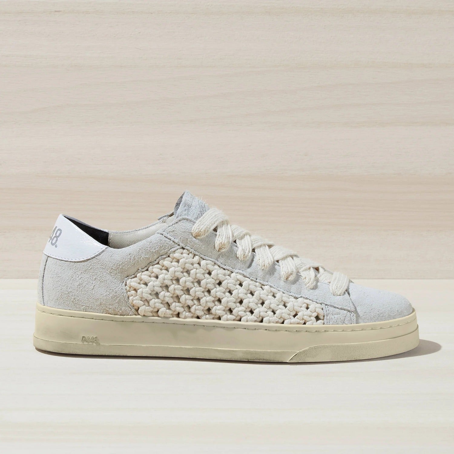 P448 JACK MACRAME